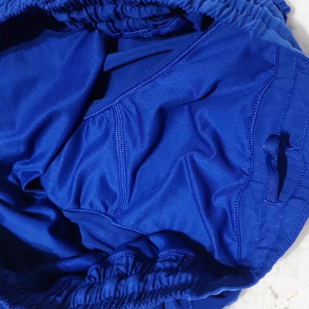 Lululemon Short - Picture 6 of 6